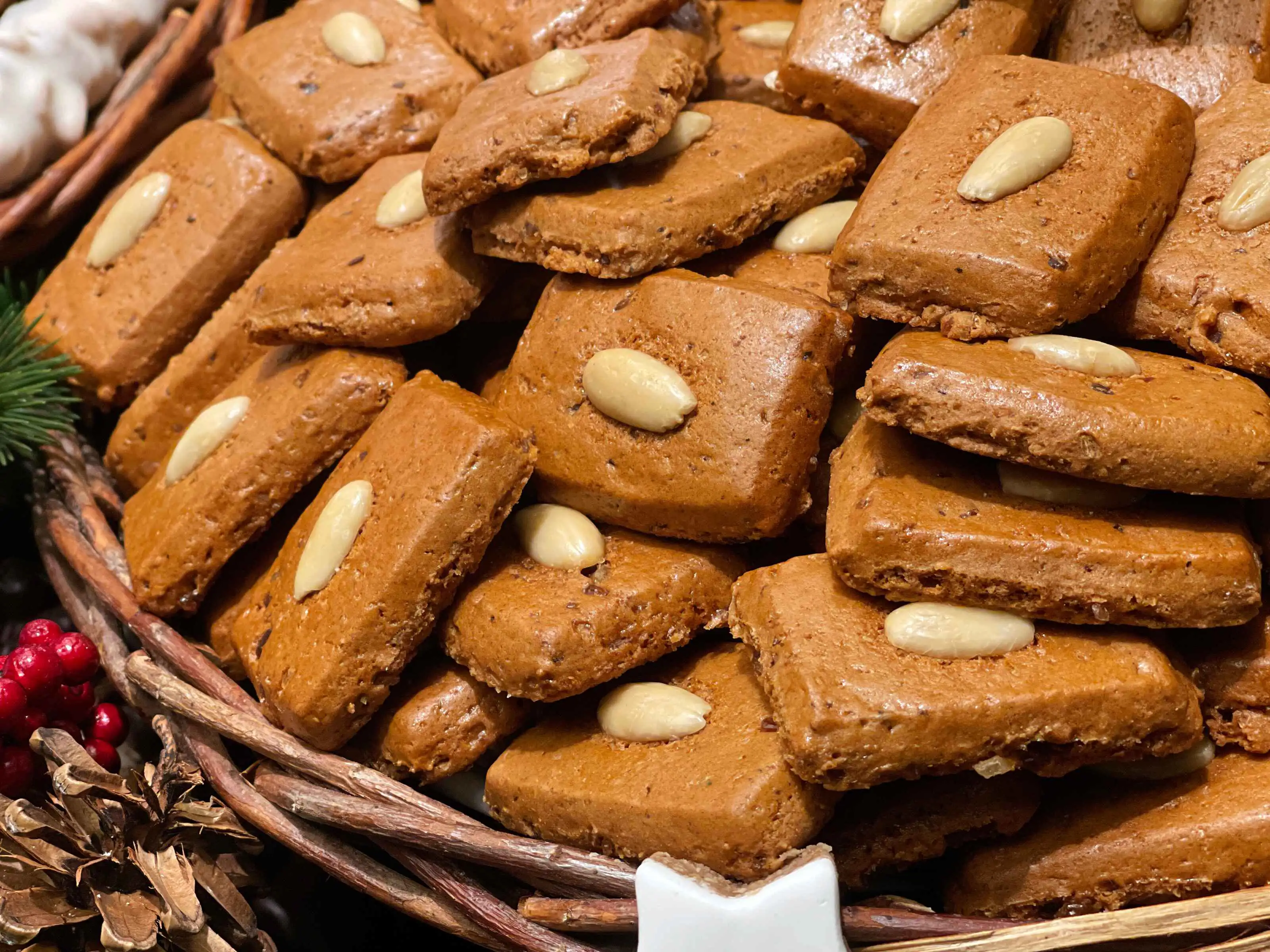 A basket of gingerbread with nuts