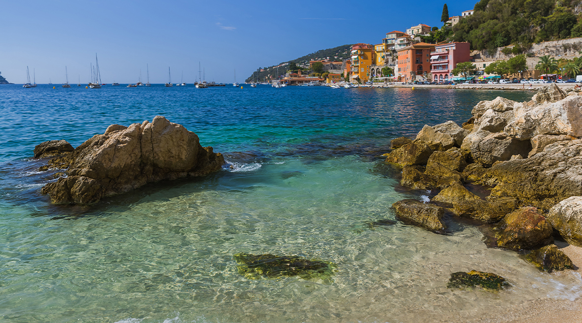 Discovering the Stunning Beaches of Villefranche-sur-Mer